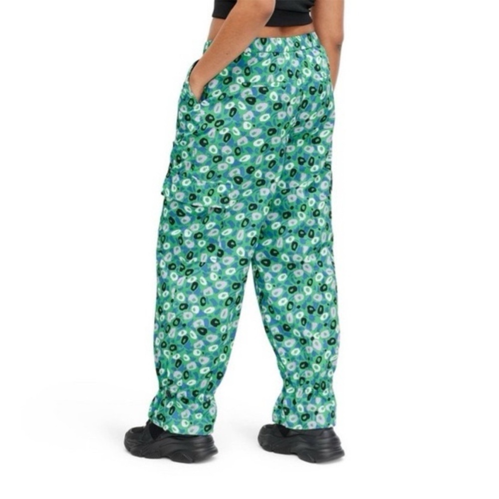 NWT! Diane von Furstenberg Utility Jazz Dot Green Cargo Pants DVF by Target Sz S
